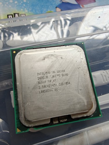 Intel core quad - quad, q8300
